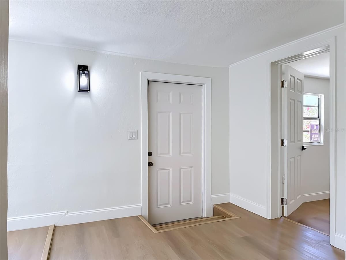 220 29TH STREET — photo 17 of 62