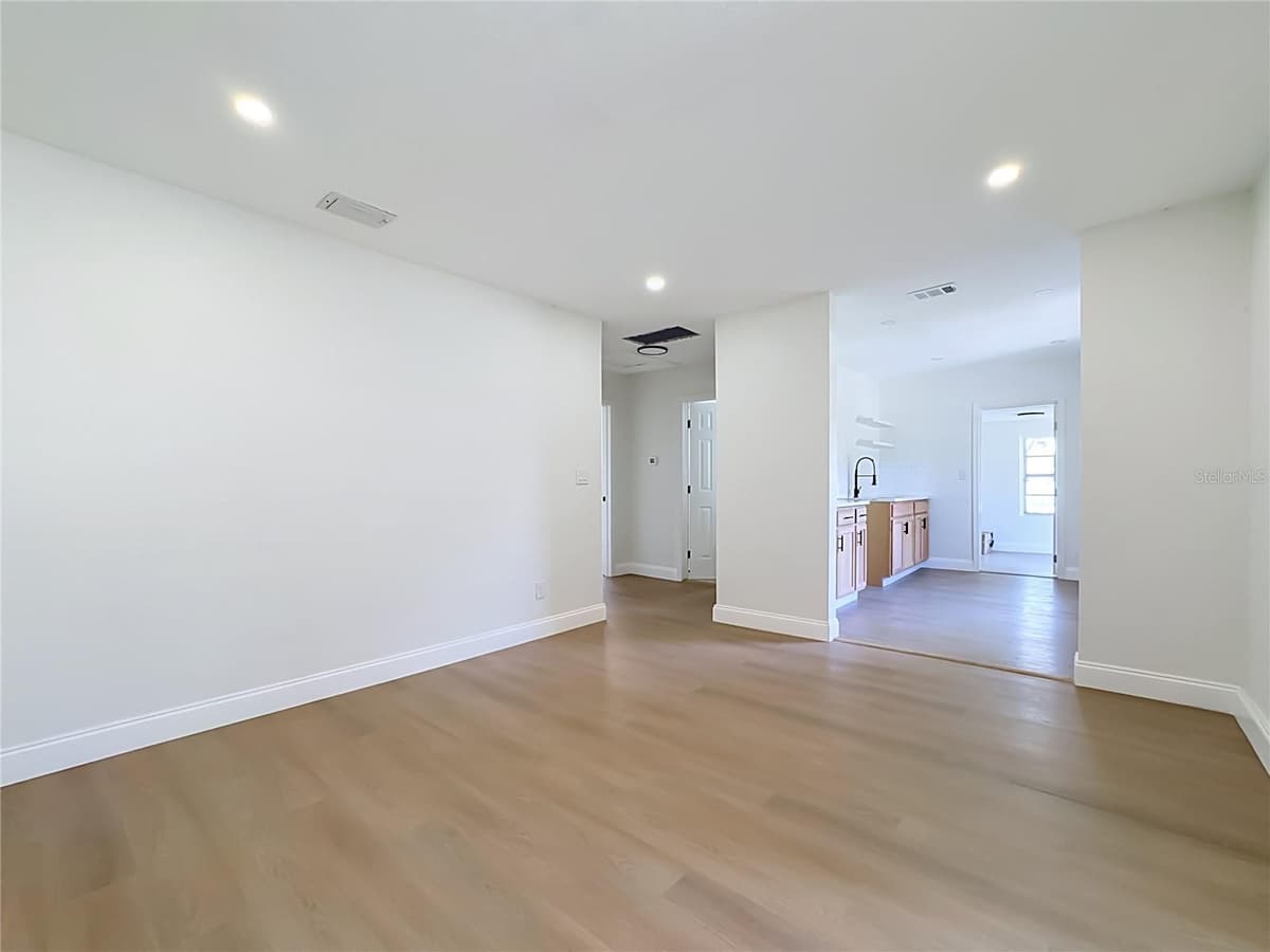 220 29TH STREET — photo 21 of 62