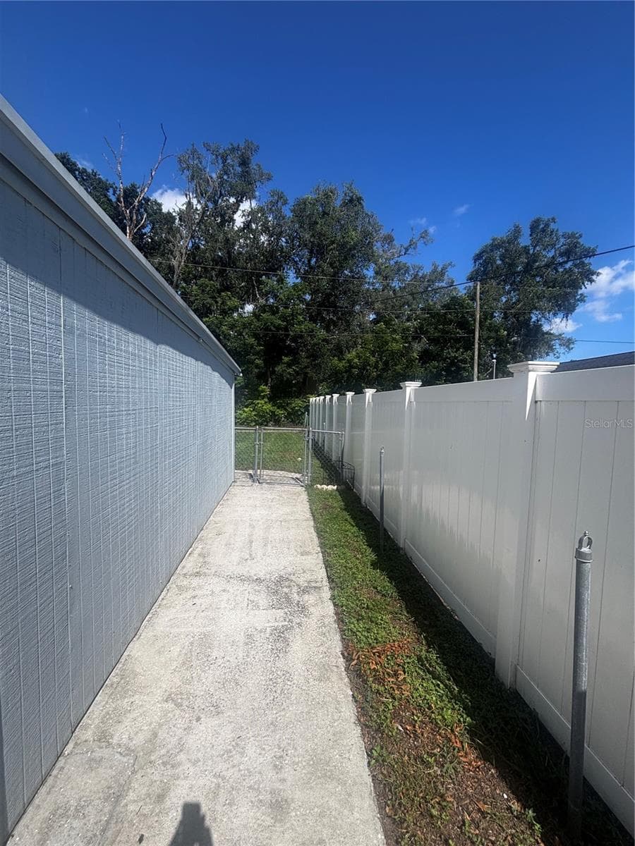 4824 8TH STREET — photo 30 of 31