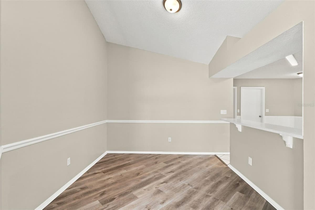 720 TOMLINSON TERRACE — photo 21 of 44