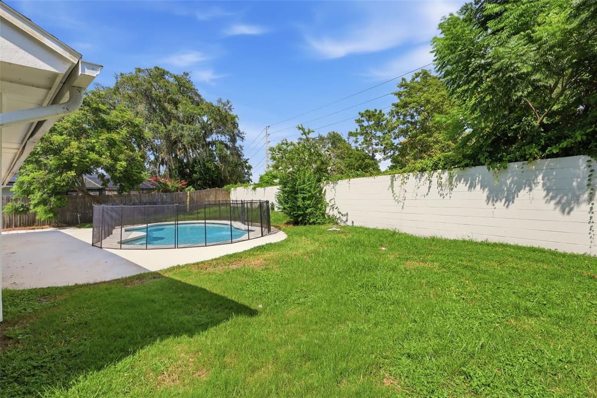 720 TOMLINSON TERRACE — photo 37 of 44