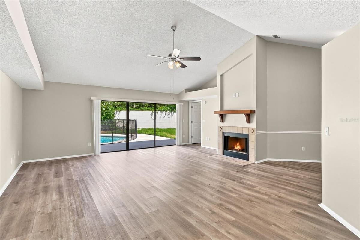 720 TOMLINSON TERRACE — photo 7 of 44