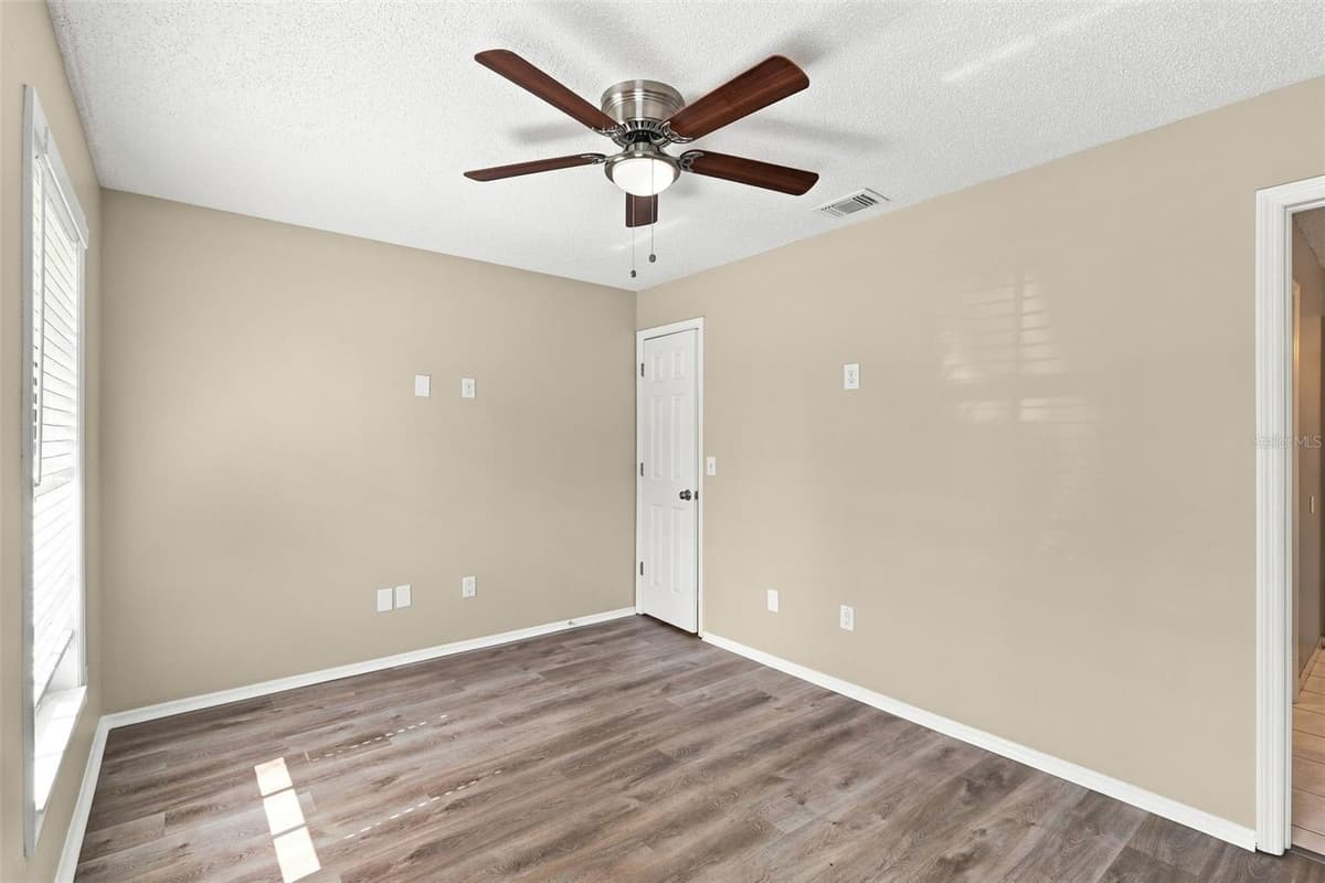 720 TOMLINSON TERRACE — photo 26 of 44