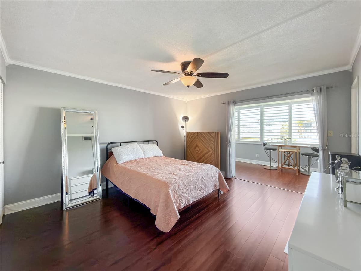 8100 DR MARTIN LUTHER KING JR STREET — photo 11 of 32