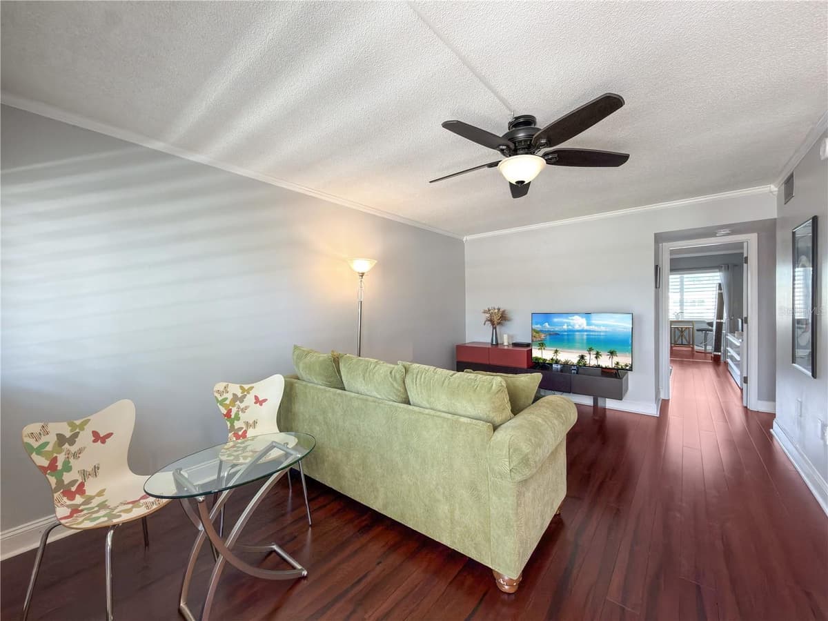 8100 DR MARTIN LUTHER KING JR STREET — photo 19 of 32