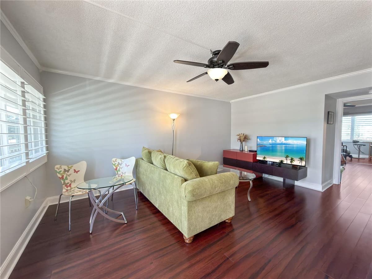 8100 DR MARTIN LUTHER KING JR STREET — photo 16 of 32