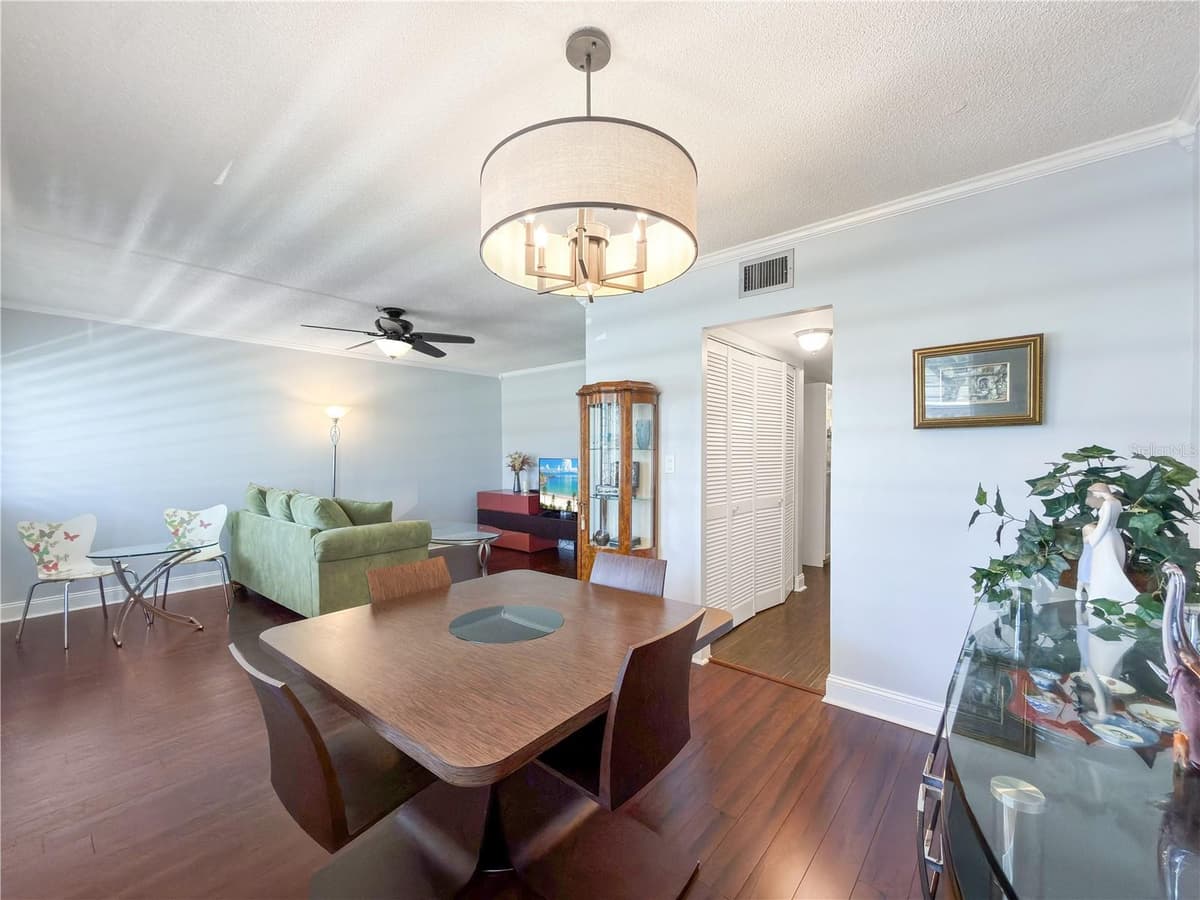 8100 DR MARTIN LUTHER KING JR STREET — photo 23 of 32