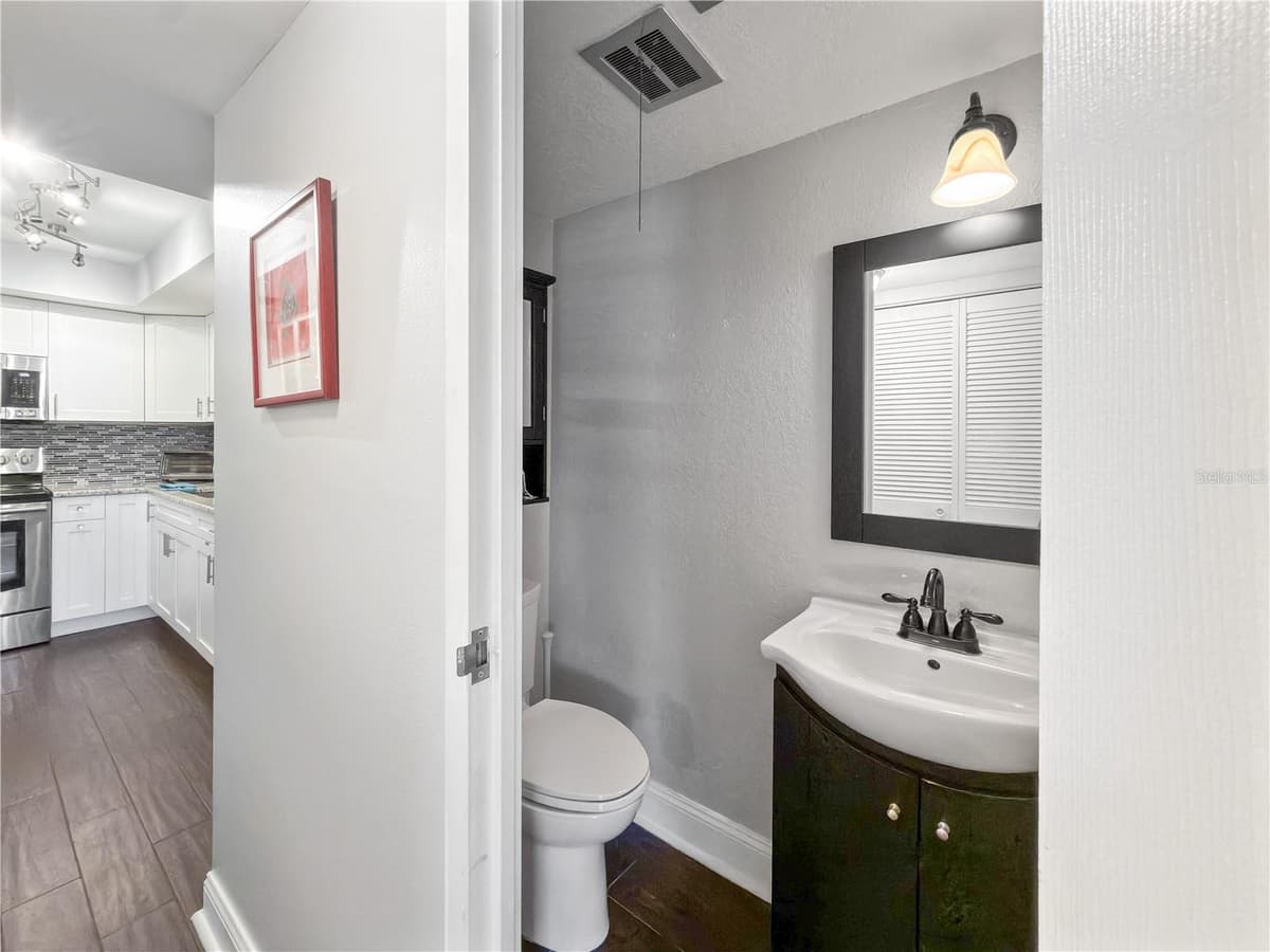 8100 DR MARTIN LUTHER KING JR STREET — photo 25 of 32