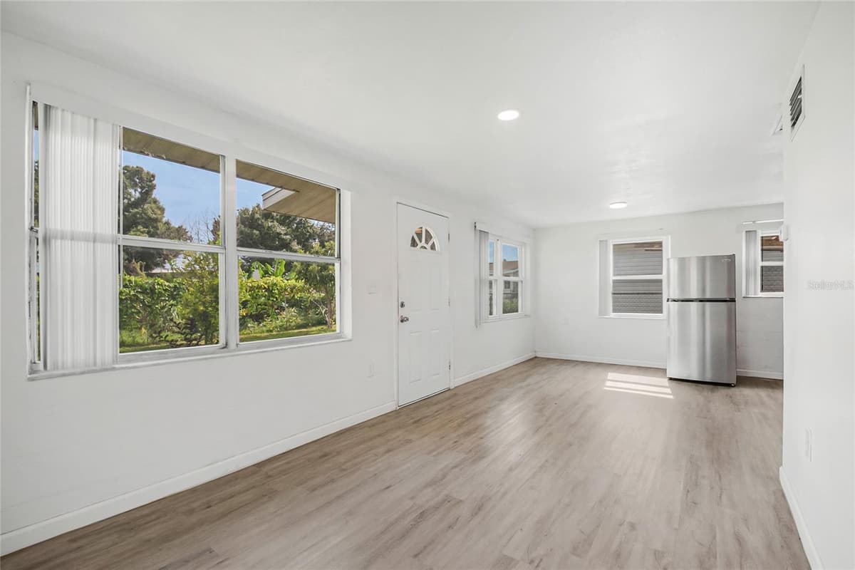 723 24TH STREET — photo 36 of 50