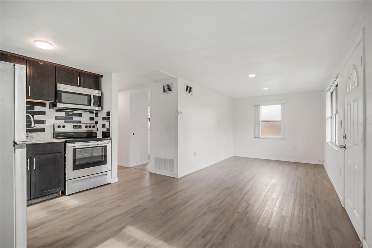 723 24TH STREET — photo 34 of 50