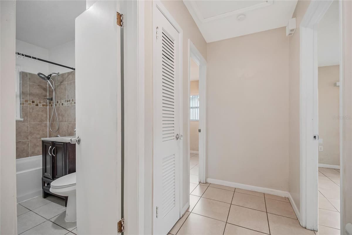 723 24TH STREET — photo 19 of 50