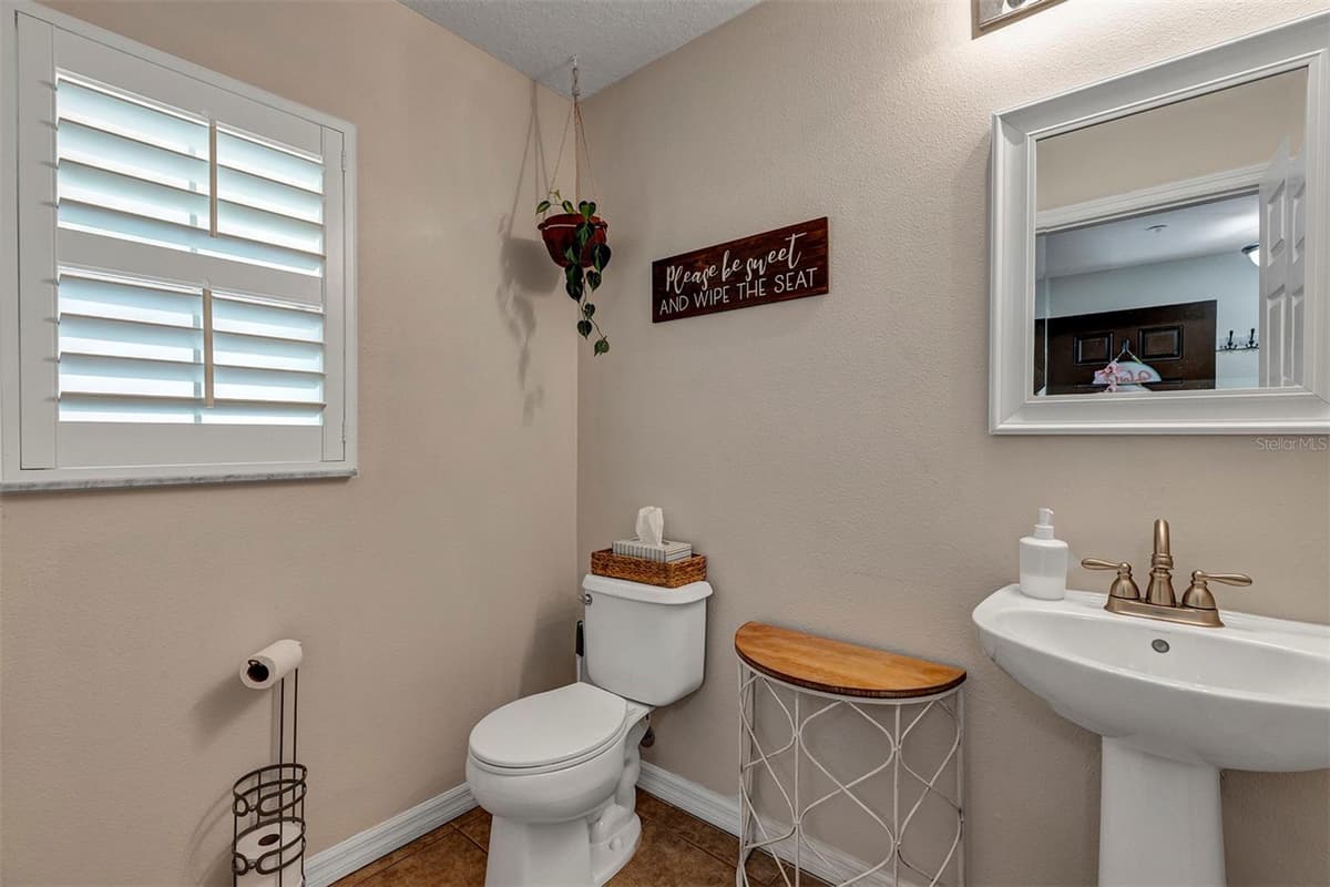 13855 GOLDEN RUSSET DRIVE — photo 17 of 44