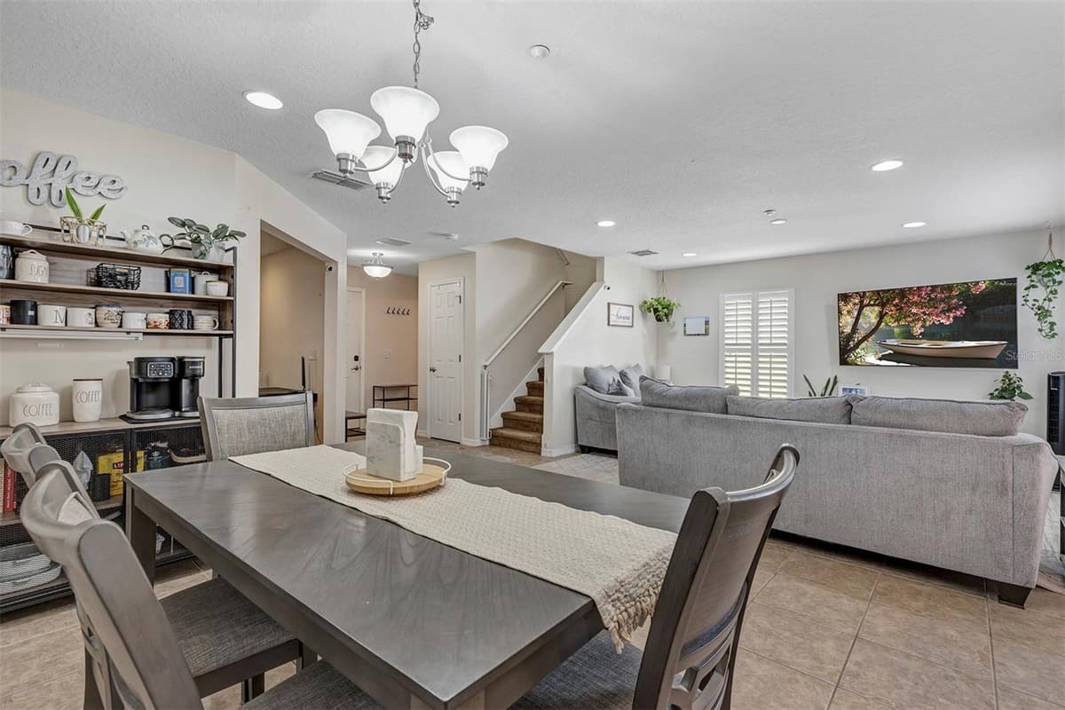 13855 GOLDEN RUSSET DRIVE — photo 3 of 44
