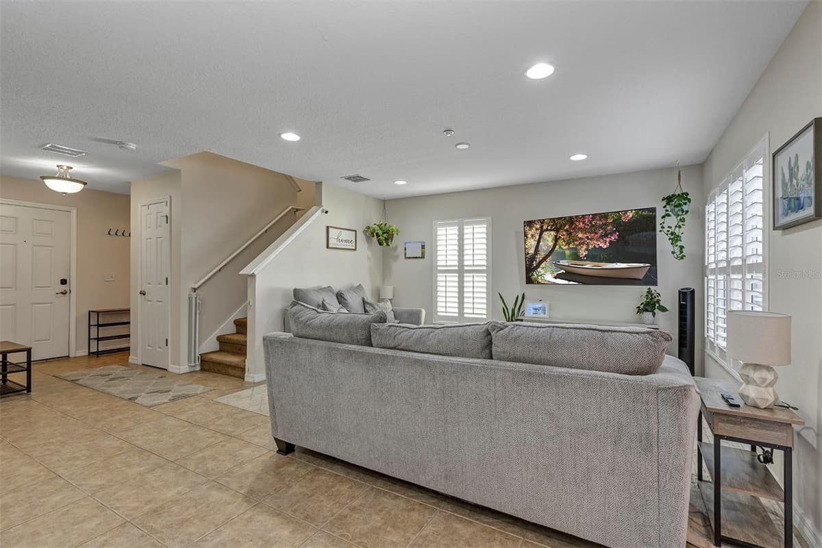 13855 GOLDEN RUSSET DRIVE — photo 5 of 44