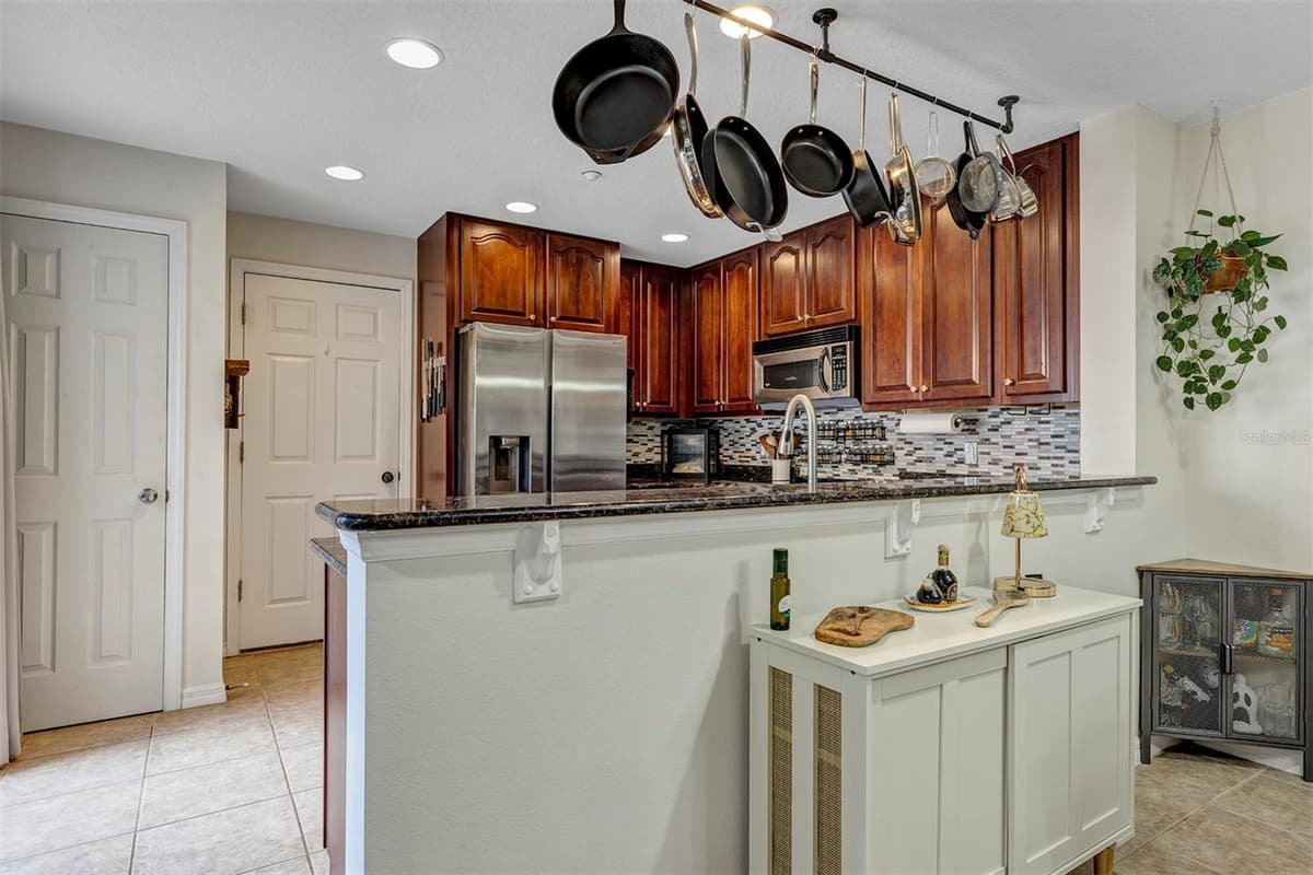 13855 GOLDEN RUSSET DRIVE — photo 7 of 44