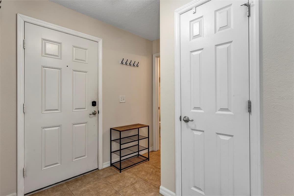 13855 GOLDEN RUSSET DRIVE — photo 32 of 44