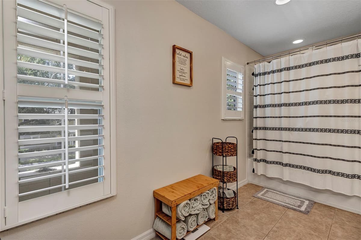 13855 GOLDEN RUSSET DRIVE — photo 30 of 44