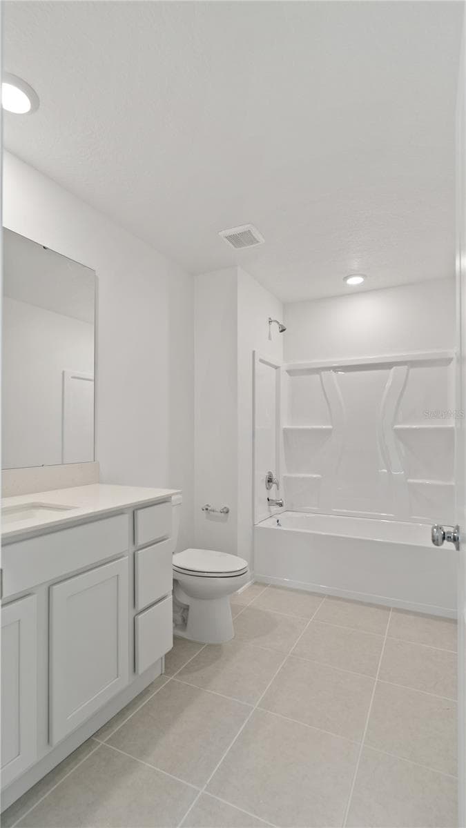 2465 HALLOW GARDEN ROAD — photo 5 of 13