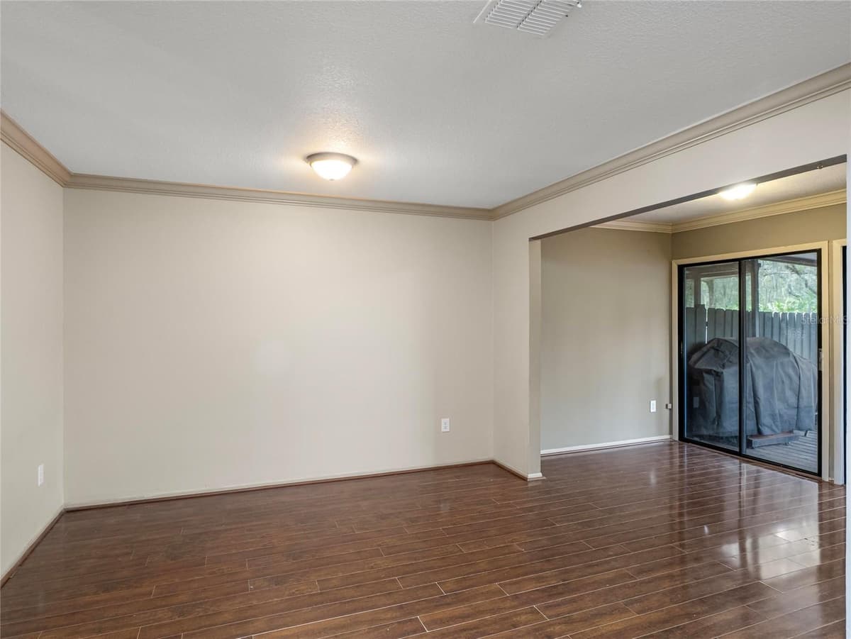 2820 REVERE COURT — photo 13 of 29
