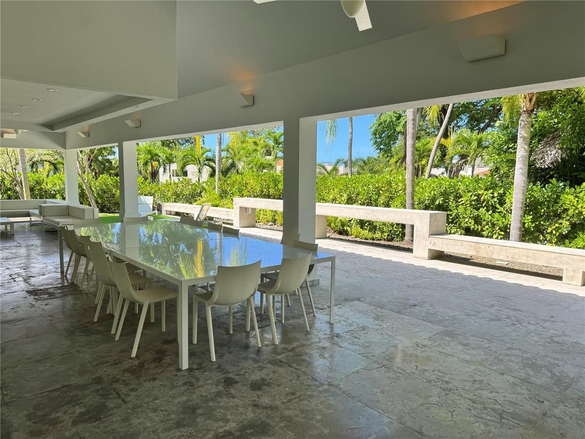 28 DORADO BEACH EAST — photo 17 of 18