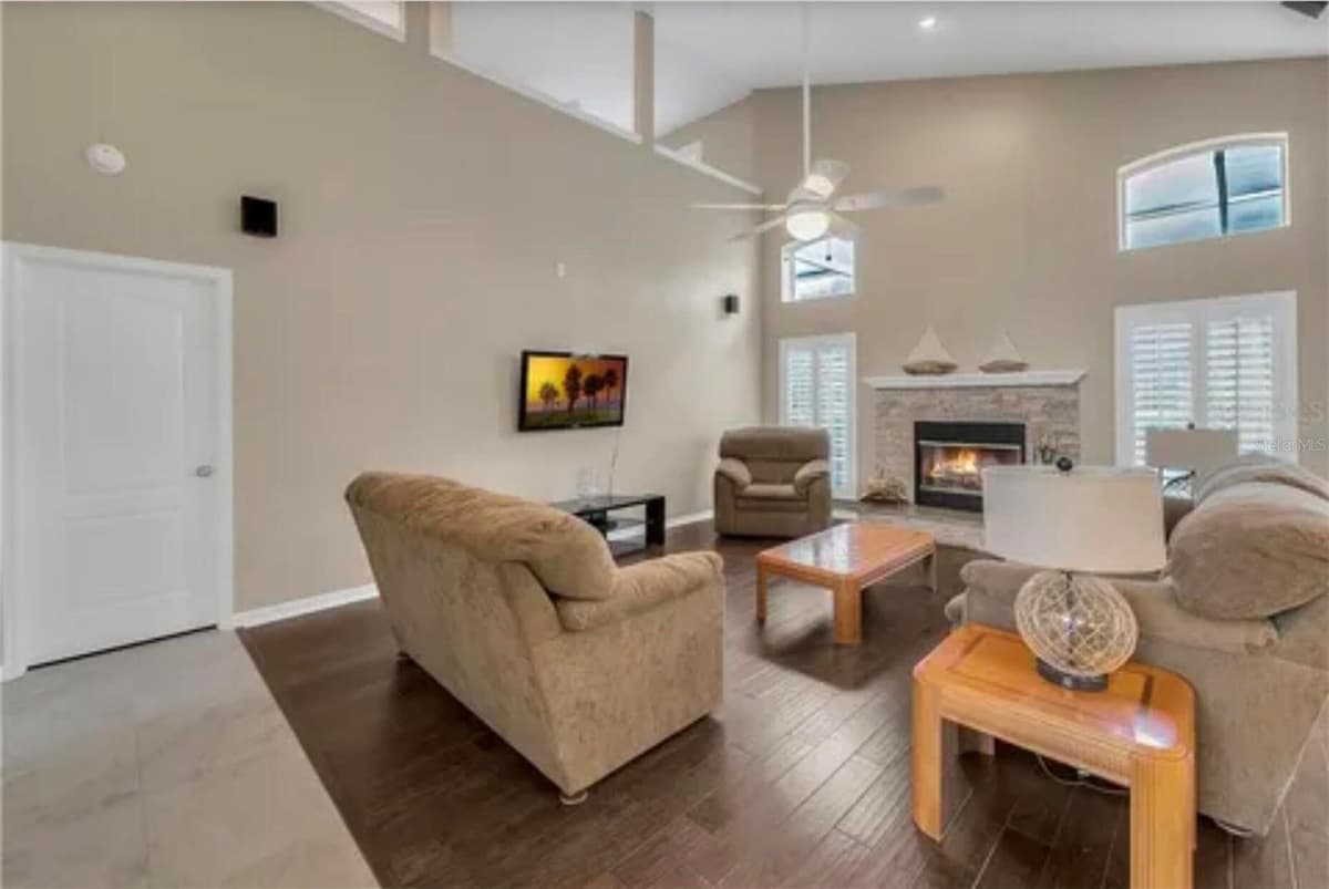 624 HARDWOOD CIRCLE — photo 15 of 25