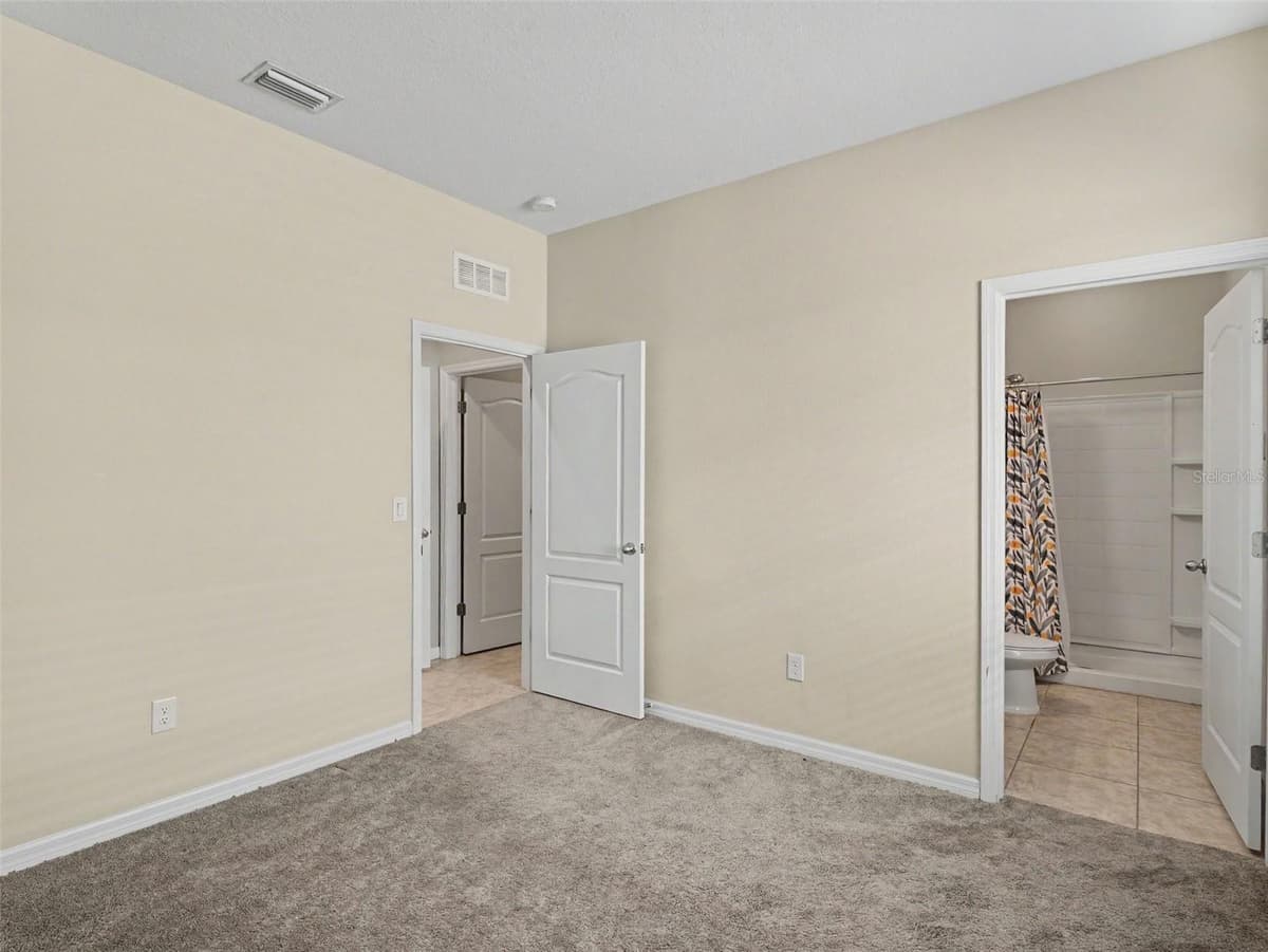 10413 AVIAN FORREST DRIVE — photo 22 of 41
