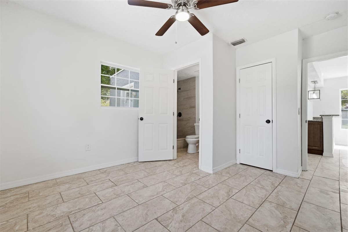 1201 LINCOLN AVENUE — photo 12 of 31