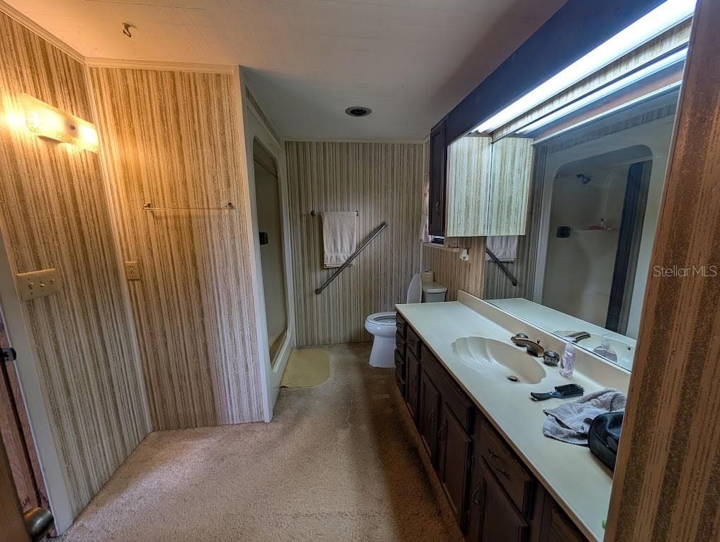 348 MITNIK DRIVE — photo 10 of 13