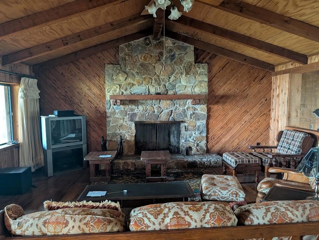 348 MITNIK DRIVE — photo 7 of 13