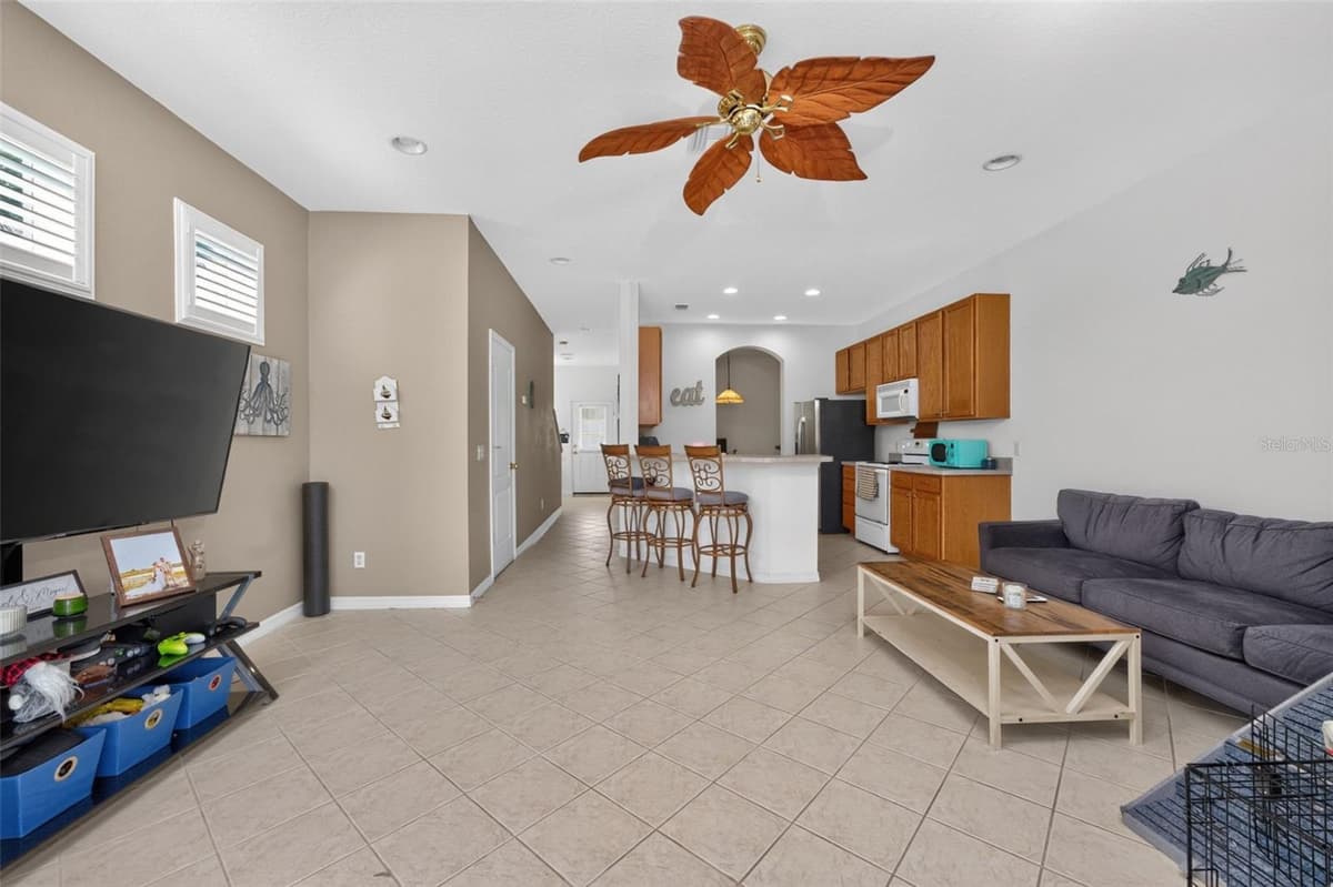 1158 JONAH DR — photo 7 of 53