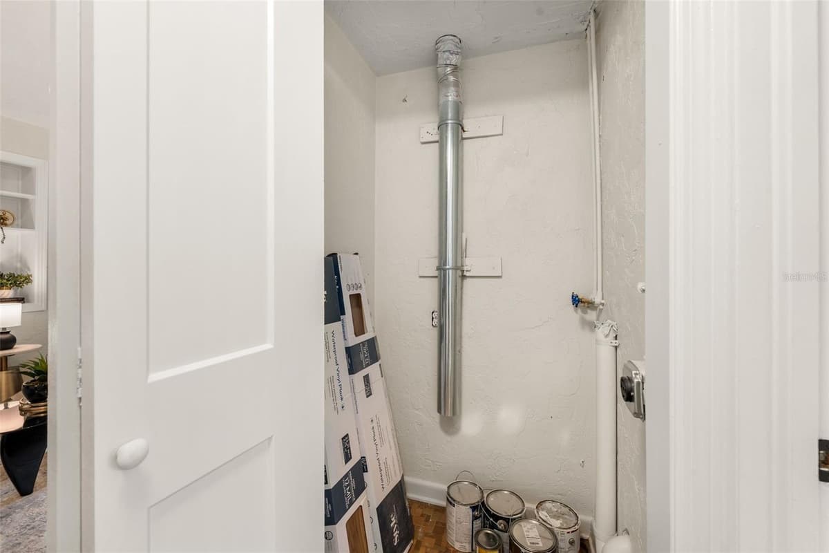 807 24TH AVENUE — photo 17 of 31
