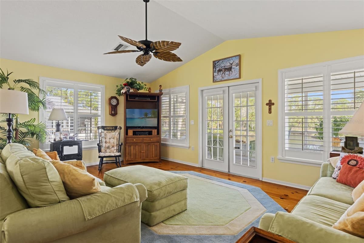 5350 FELKER DRIVE — photo 7 of 42
