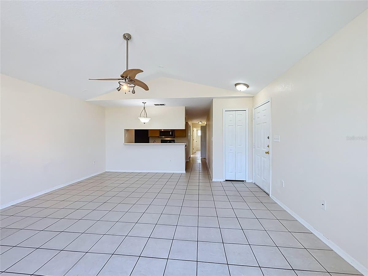 2332 PRIME CIRCLE — photo 8 of 23