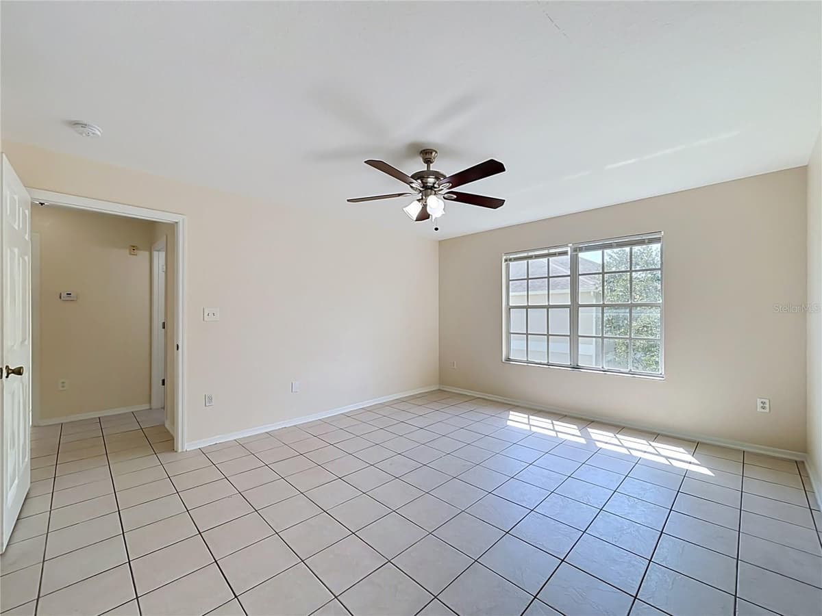 2332 PRIME CIRCLE — photo 17 of 23