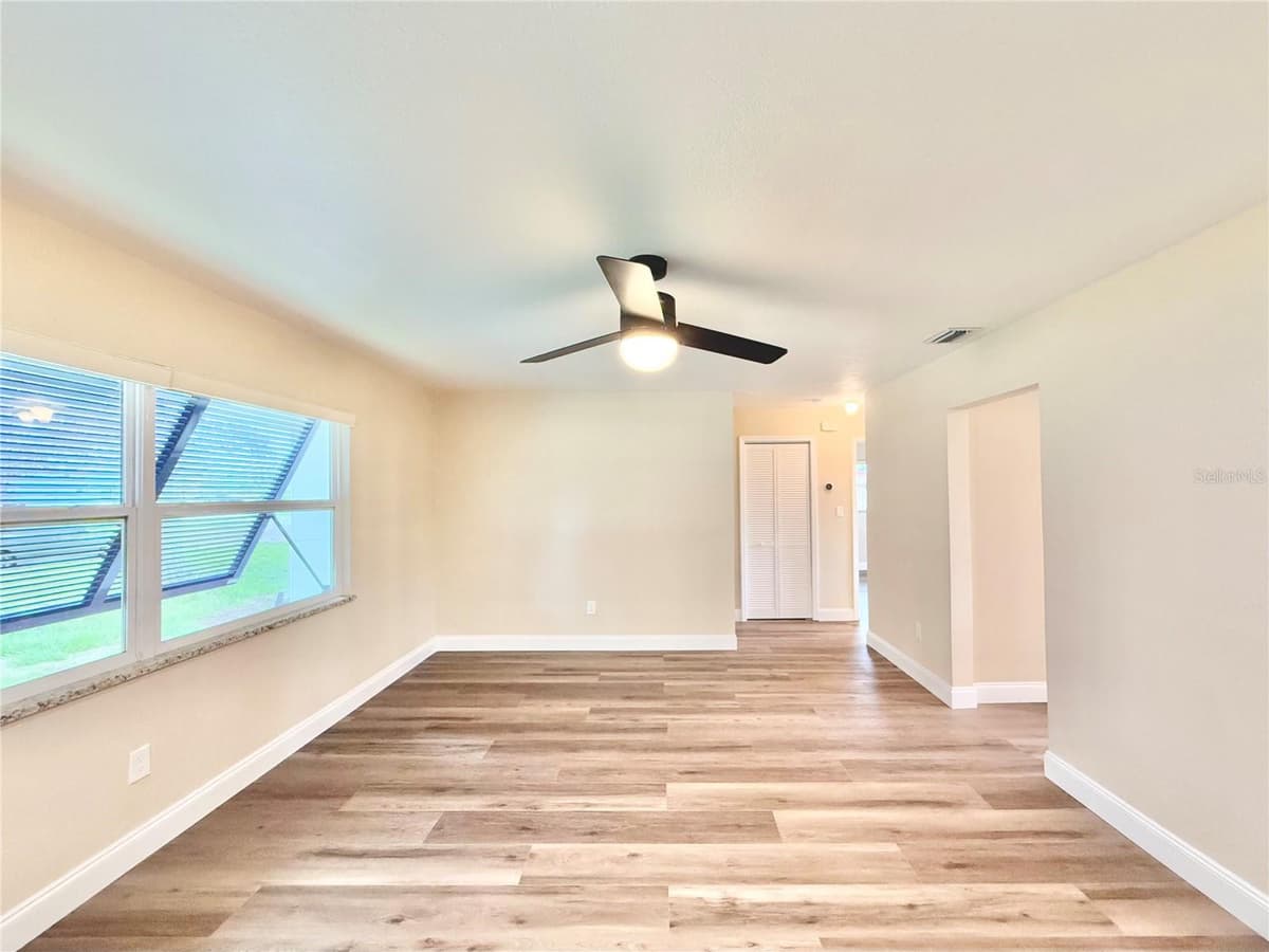 1837 PASADENA DRIVE — photo 15 of 26