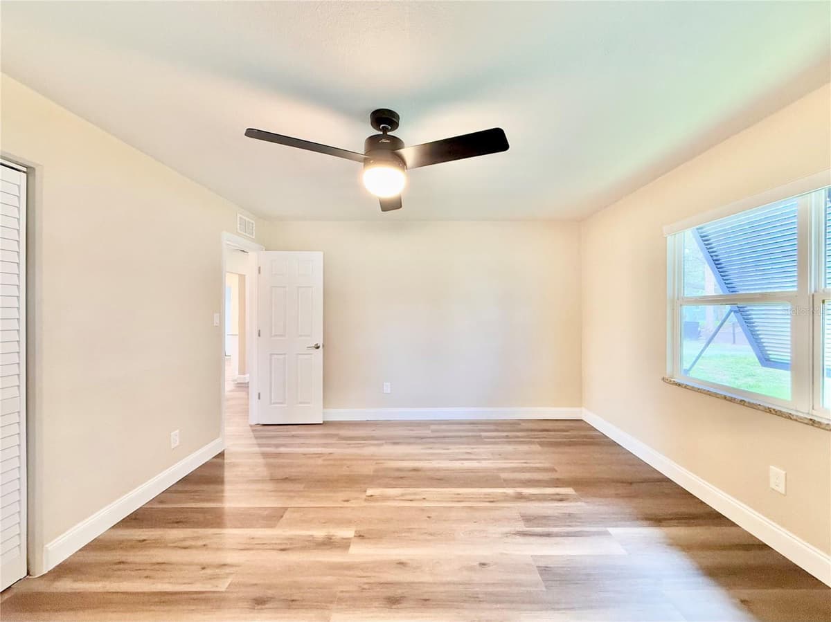 1837 PASADENA DRIVE — photo 12 of 26