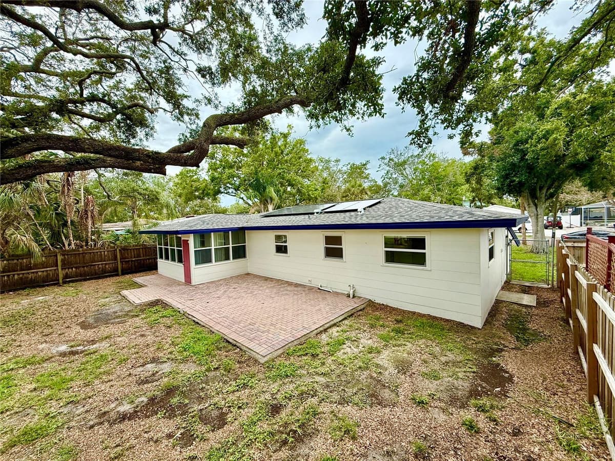 1837 PASADENA DRIVE — photo 19 of 26