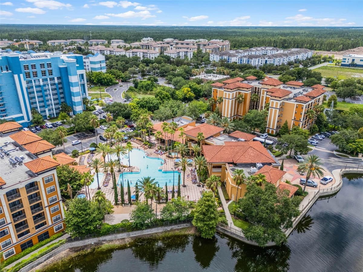12521 FLORIDAYS RESORT DRIVE — photo 44 of 74