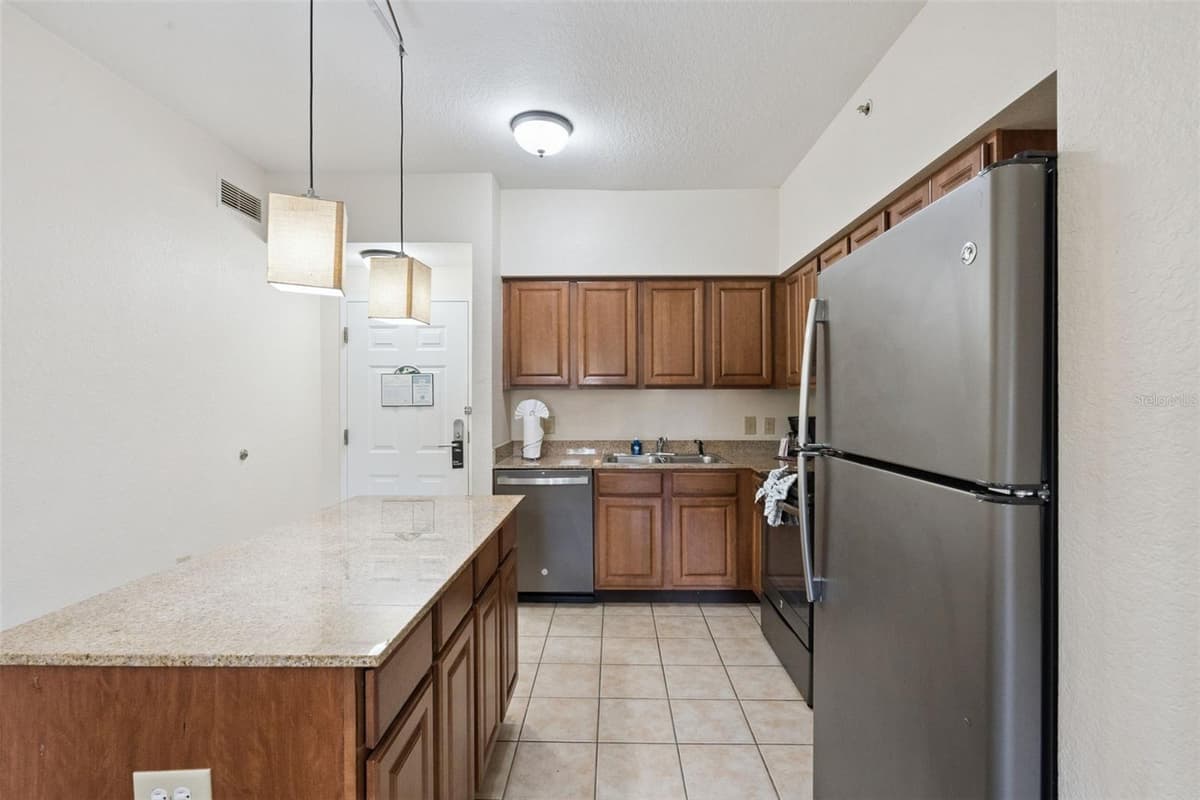 12521 FLORIDAYS RESORT DRIVE — photo 15 of 74