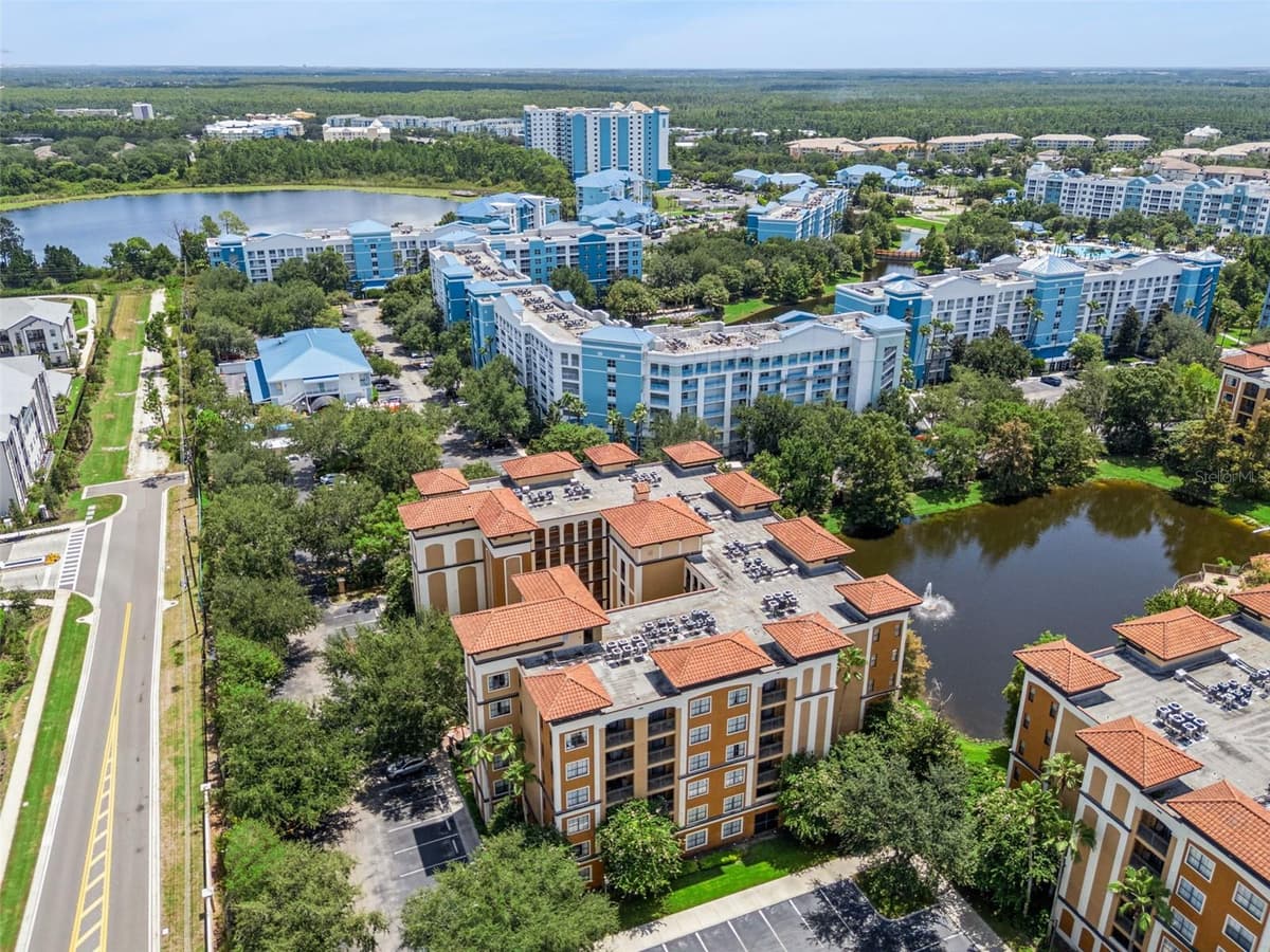 12521 FLORIDAYS RESORT DRIVE — photo 31 of 74