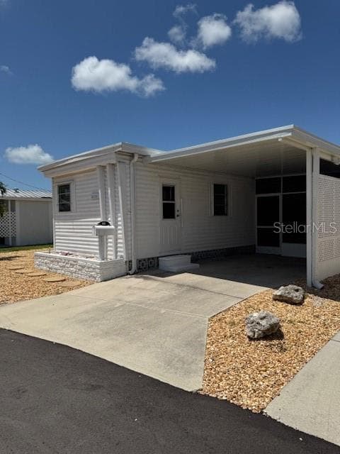 251 SOUTHWINDS DRIVE — photo 7 of 47