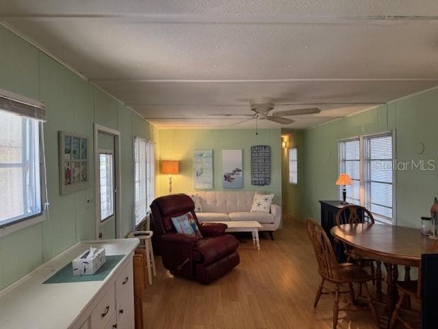 251 SOUTHWINDS DRIVE — photo 13 of 47