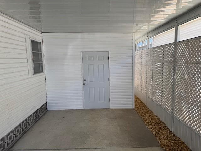 251 SOUTHWINDS DRIVE — photo 11 of 47
