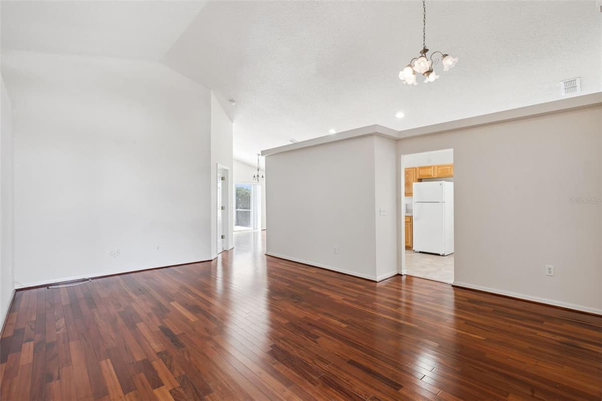 617 RESTON PLACE — photo 6 of 31