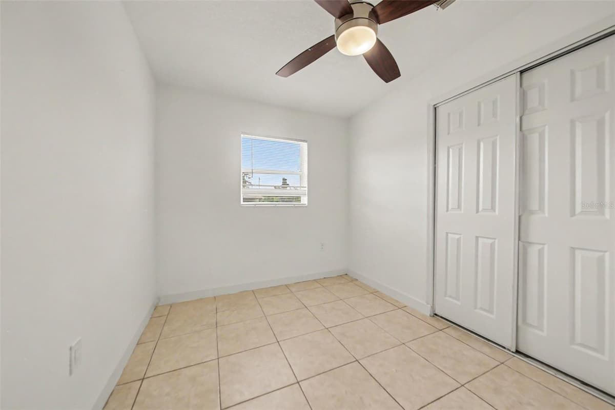 5818 FLORI LANE — photo 14 of 23