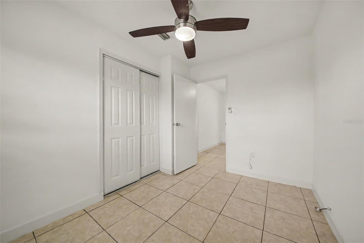5818 FLORI LANE — photo 16 of 23