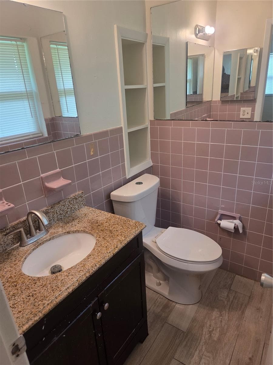 5903 RIVIERA DRIVE — photo 19 of 21