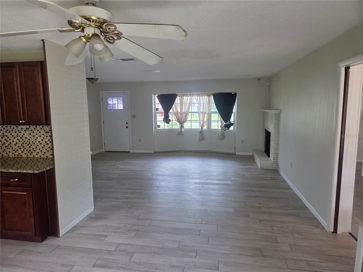 5903 RIVIERA DRIVE — photo 5 of 21