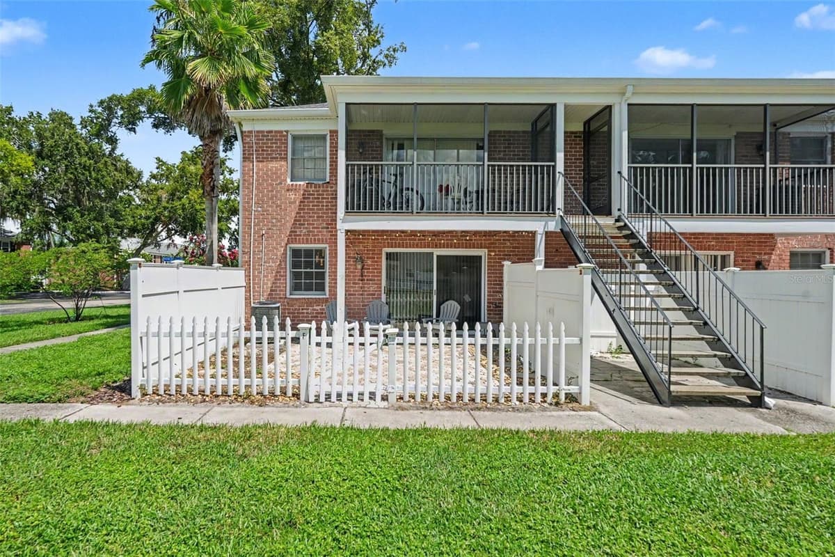 13832 ORANGE SUNSET DRIVE — photo 28 of 31