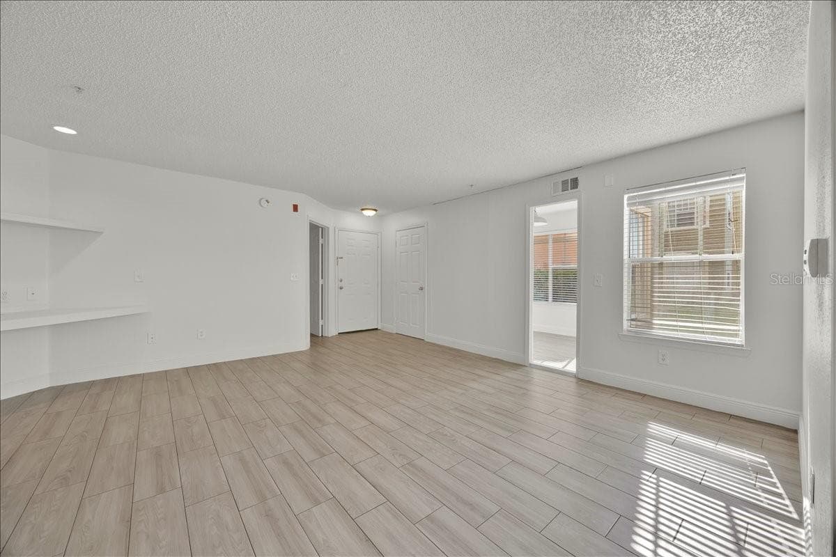 2212 GRAND CAYMAN COURT — photo 8 of 23